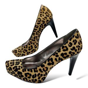 Calvin Klein Retro Colette Trending‎ Leopard Calf Hair Platform Pumps Sz 8
